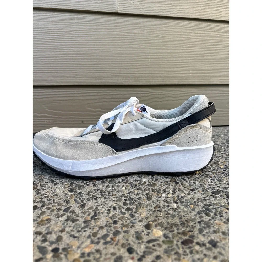 Nike Waffle Debut Womens Sail White Black Sneakers DH9523-102 Size 11